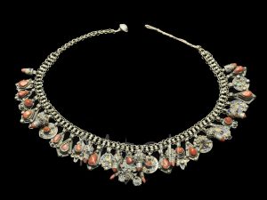 Vieux Bijou en argent VB018