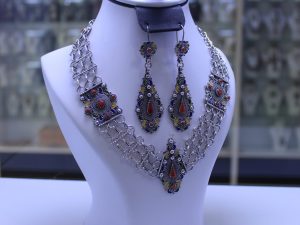 Parure en argent émaillée